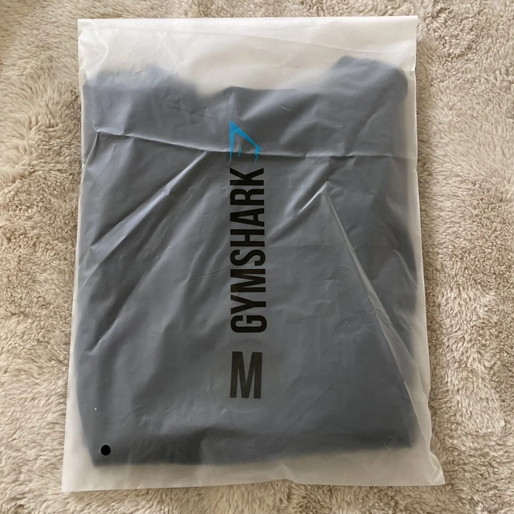 Gymshark Crop Mesh Back Tank - Black - Medium - Picture 9 of 9